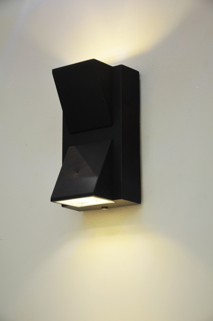 Wall Light Ol81373 Black Lumination